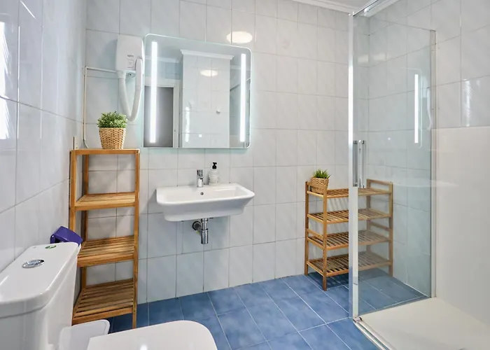 Apartamento Sancho El Sabio *