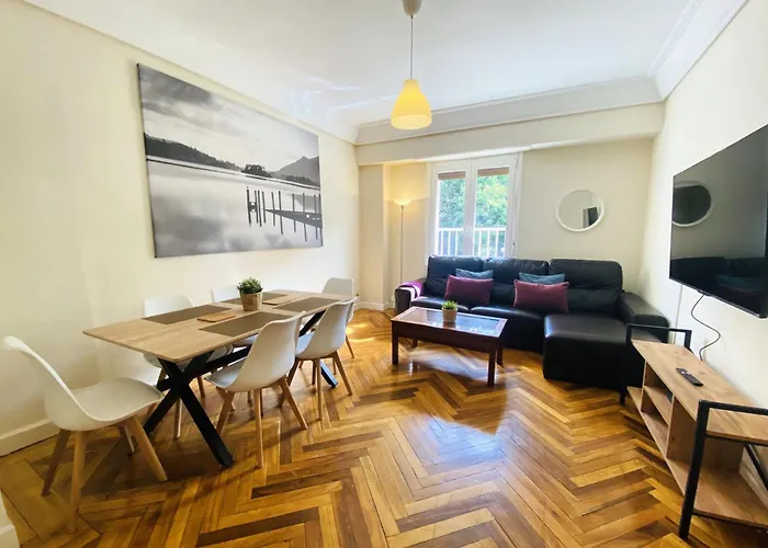 Sancho El Sabio Апартаменти